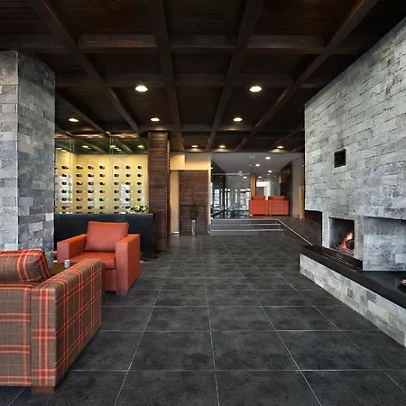 Hotel St George &