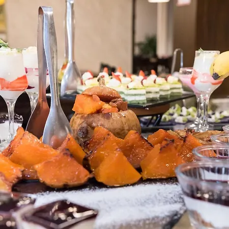 Отель St George &