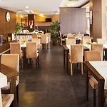 Hotel St George &