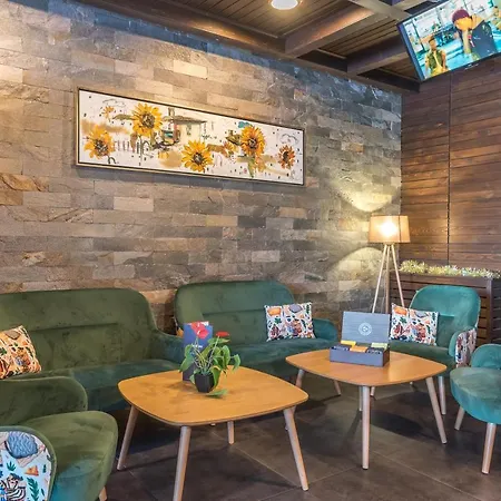 St George & 班斯科