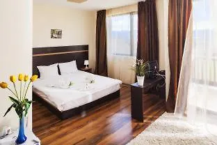 St George & Otel Bansko