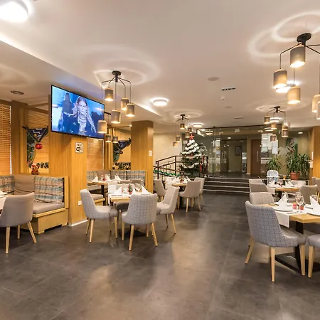 St George & Hotel
