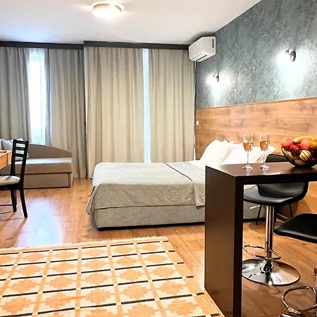 St George & Hotel