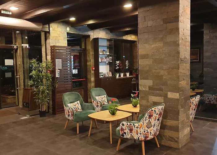 Hotel St George & 4*